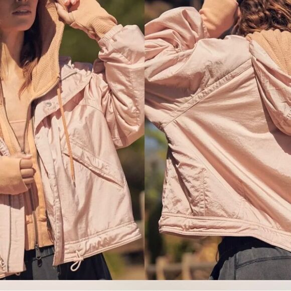 So rare Free People  lovin life 3 in one jacket termal size XS
Retail $198 - Picture 1 of 10
